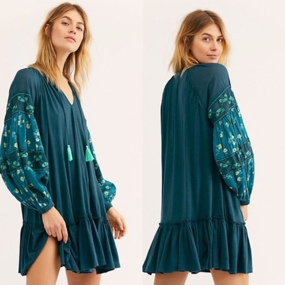 NWOT Free People Mix it Up  Green Tunic
